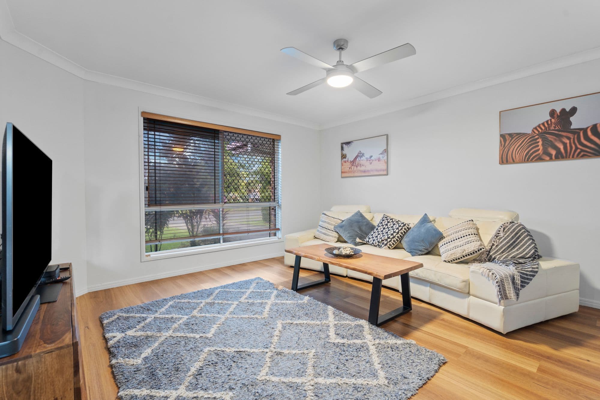 19 Crozier Crescent, Meadowbrook QLD 4131, Meadowbrook - Thumbnail 3