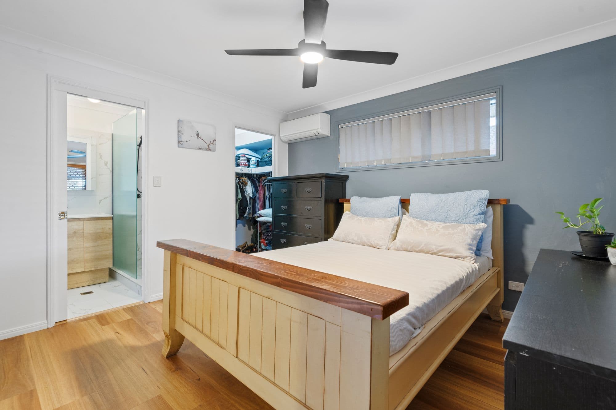 19 Crozier Crescent, Meadowbrook QLD 4131, Meadowbrook - Thumbnail 8