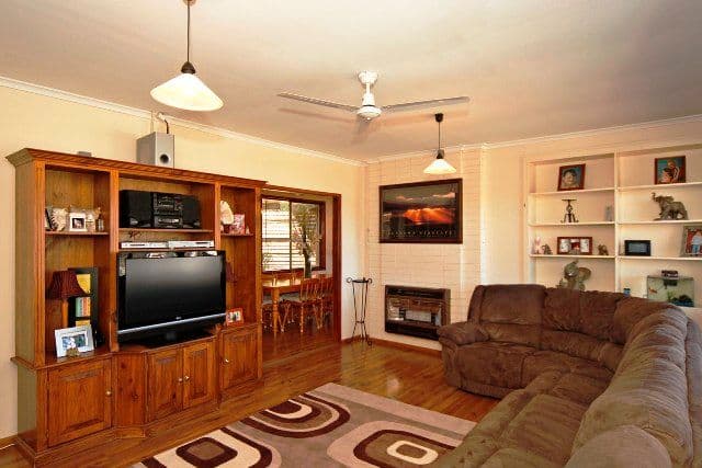 5 Sedunary Road, MORPHETT VALE SA 5162, Morphett Vale - Thumbnail 2