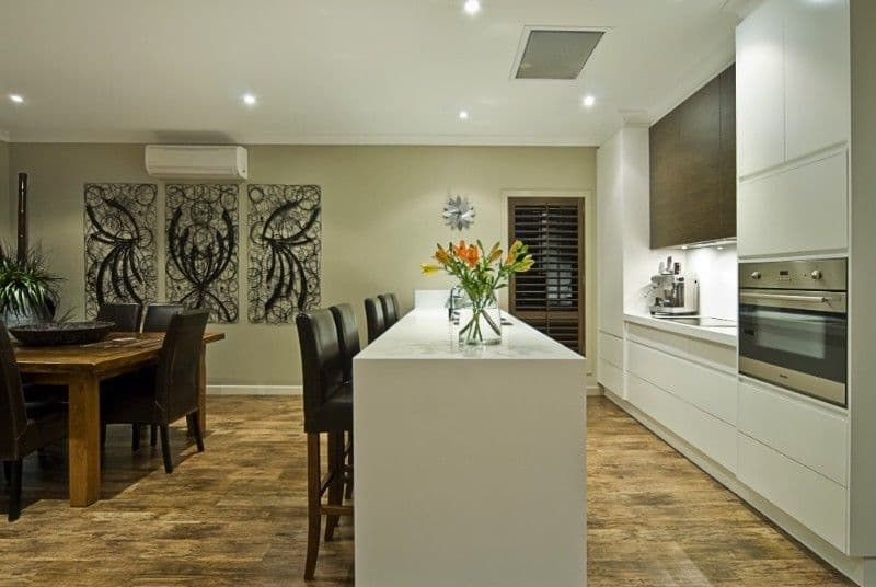 2 Biscay Way, COOMBABAH QLD 4216, Coombabah - Thumbnail 4