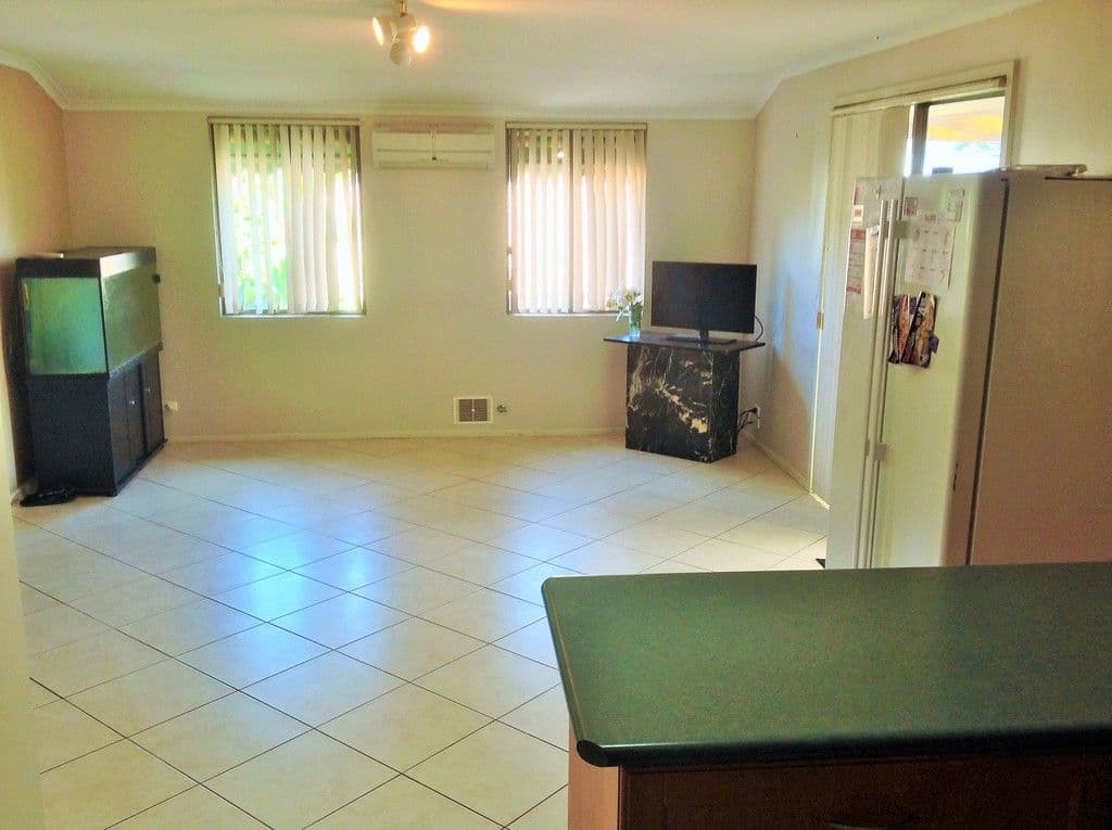 6 Ganfield Place, Australind WA 6233, Australind - Thumbnail 7