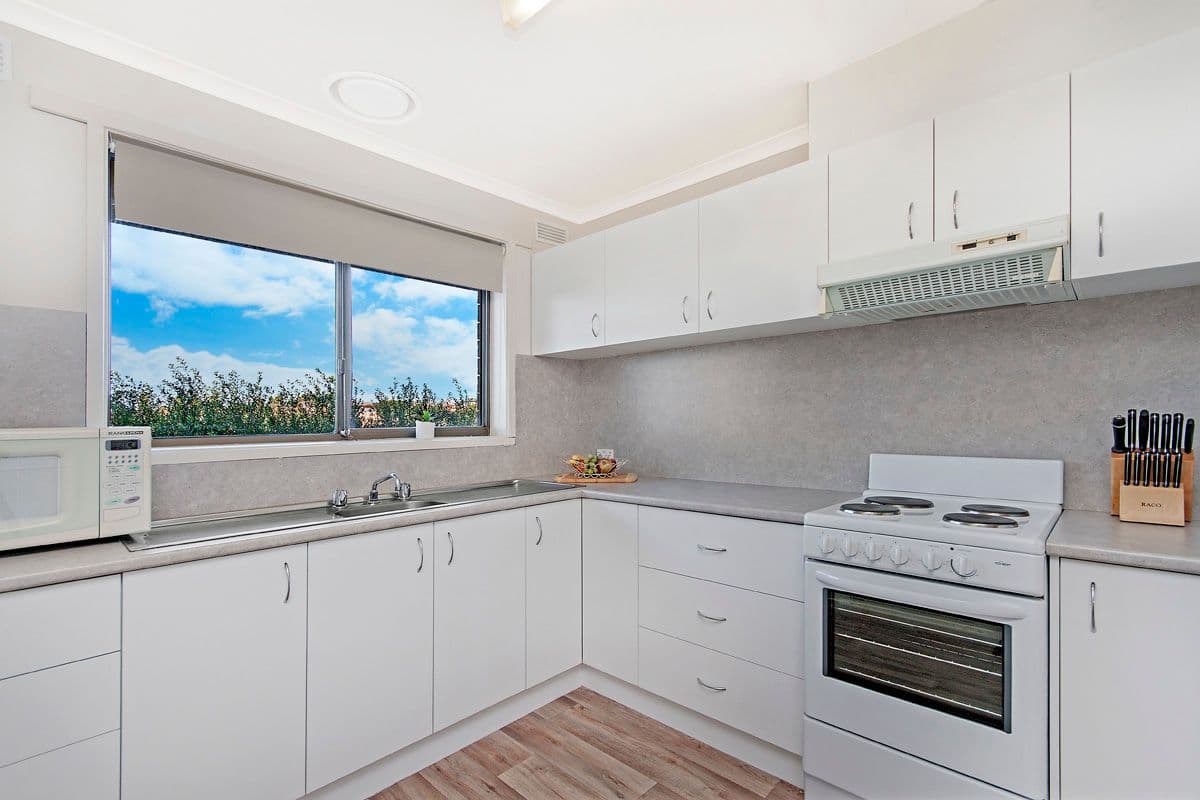 14 Panorama Avenue, Warrnambool VIC 3280, Warrnambool - Thumbnail 4