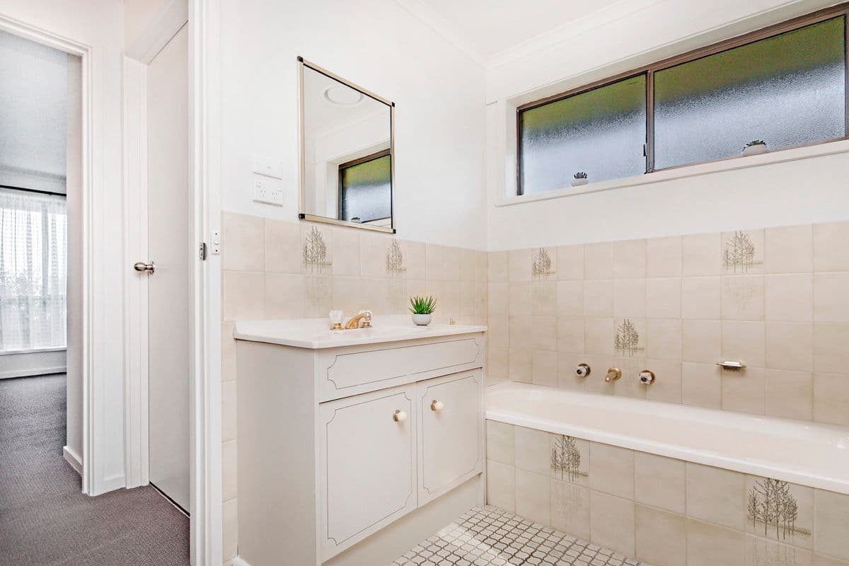 14 Panorama Avenue, Warrnambool VIC 3280, Warrnambool - Thumbnail 6