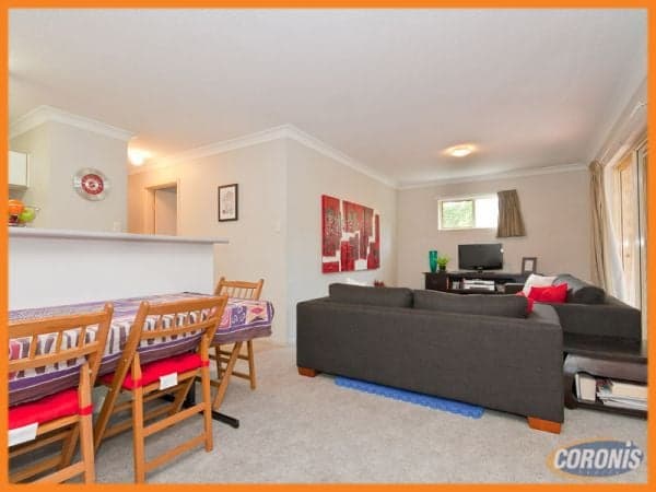 31 Victor Street, Holland Park - Thumbnail 4