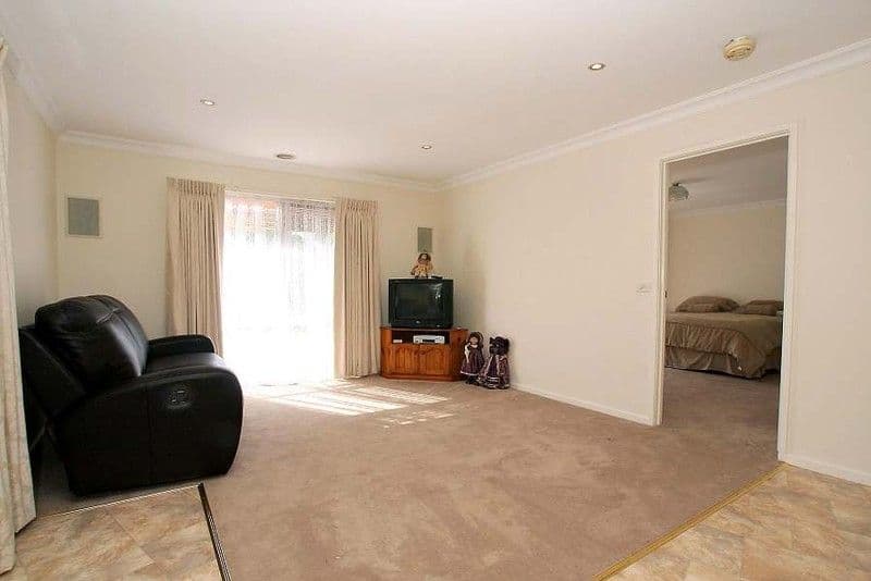 47 Fonteyn Drive, WANTIRNA SOUTH VIC 3152, Wantirna South - Thumbnail 5