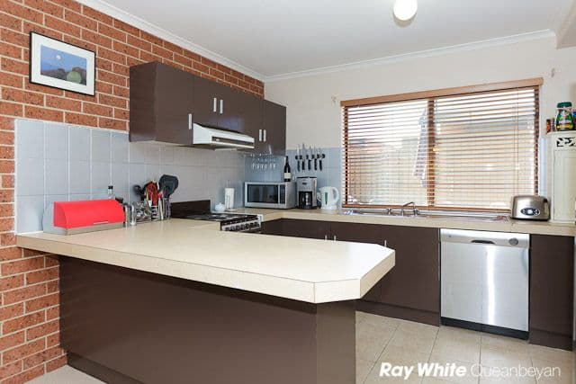 15  Charles Street, QUEANBEYAN NSW 2620, Queanbeyan - Thumbnail 4