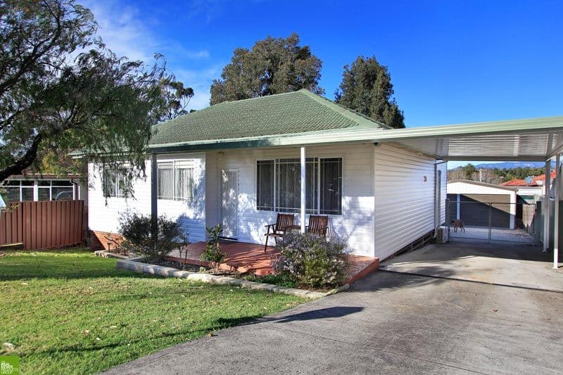 33 Gloucester Crescent, DAPTO NSW 2530, Dapto - Image 1