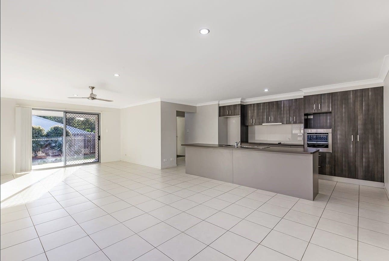 6 Leon Capra Drive, Augustine Heights QLD 4300, Augustine Heights - Thumbnail 4