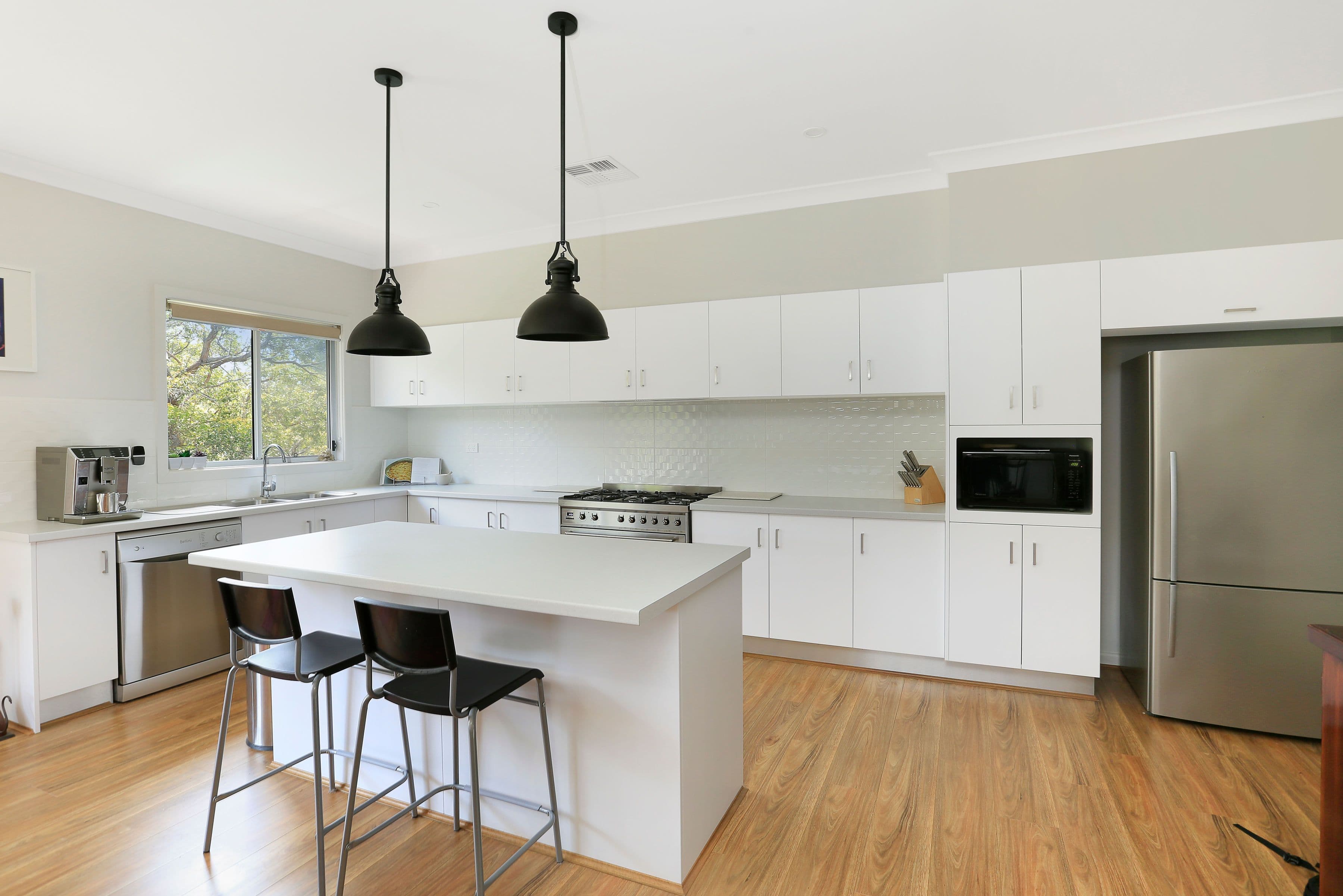 31 Cumberteen Street, Hill Top - Image 1
