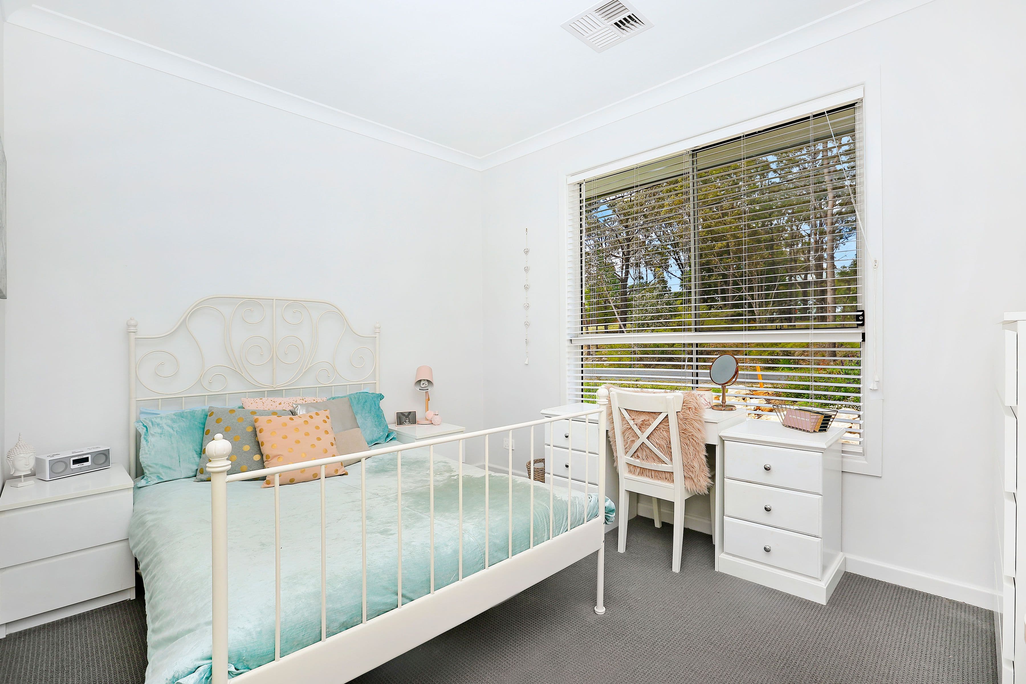 31 Cumberteen Street, Hill Top - Thumbnail 8
