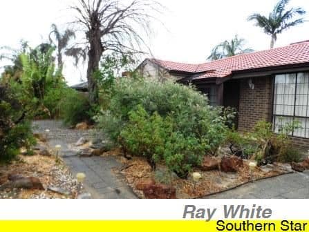 10 Cowra Court, ARMADALE WA 6112, Armadale - Thumbnail 2