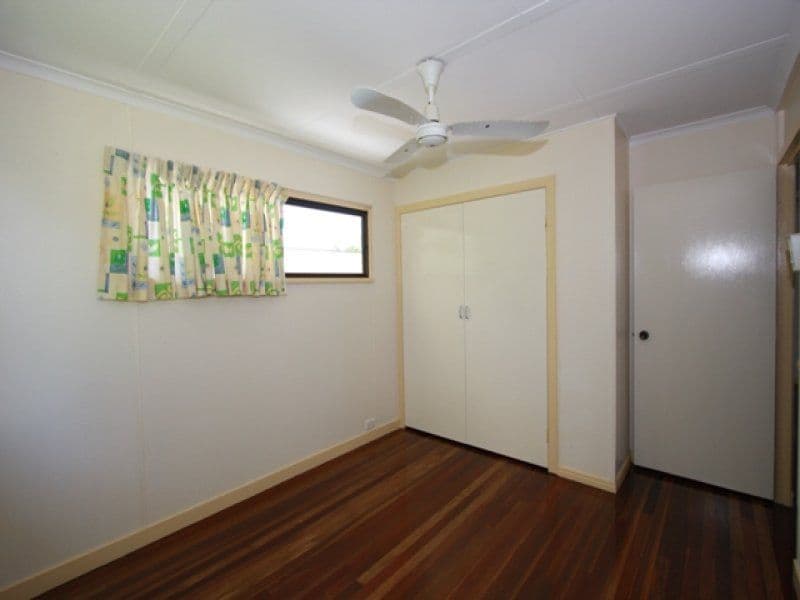 661 Charlton Esplanade, URANGAN QLD 4655, Urangan - Thumbnail 8