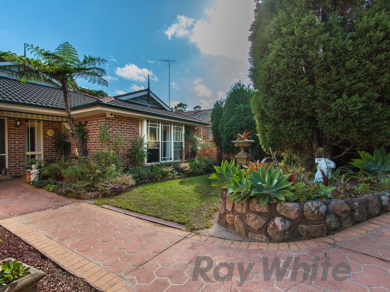 4C Wannan Court, Kilsyth, Kilsyth - Image 1