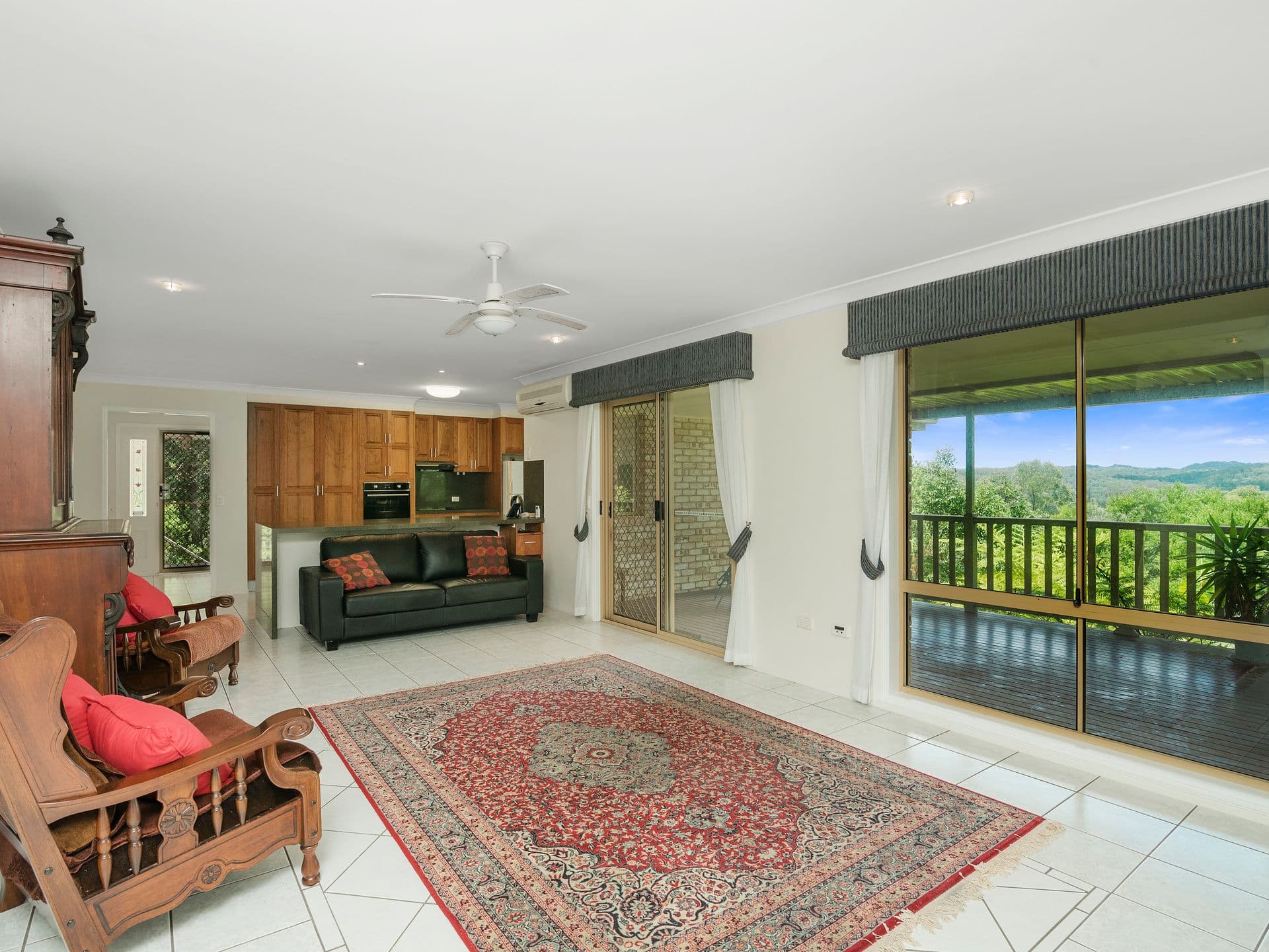 34 Raleigh Terrace, Currumbin Waters QLD 4223, Currumbin Waters - Thumbnail 7