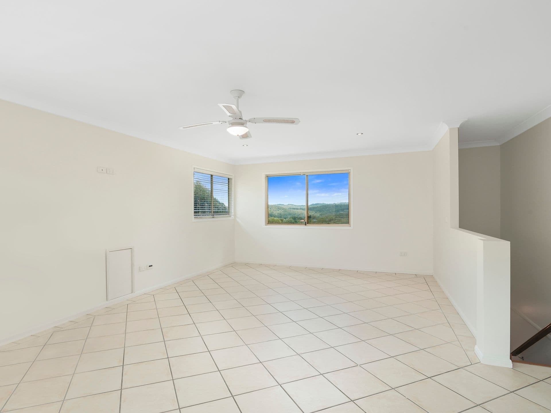 34 Raleigh Terrace, Currumbin Waters QLD 4223, Currumbin Waters - Thumbnail 8