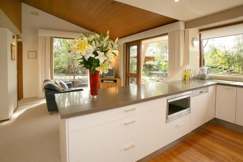 11 Sunnybrook Drive, WHEELERS HILL VIC 3150, Wheelers Hill - Thumbnail 3
