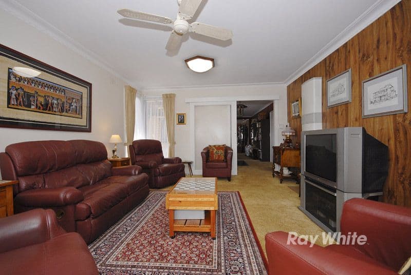 67 Fonteyn Drive, WANTIRNA SOUTH VIC 3152, Wantirna South - Thumbnail 2
