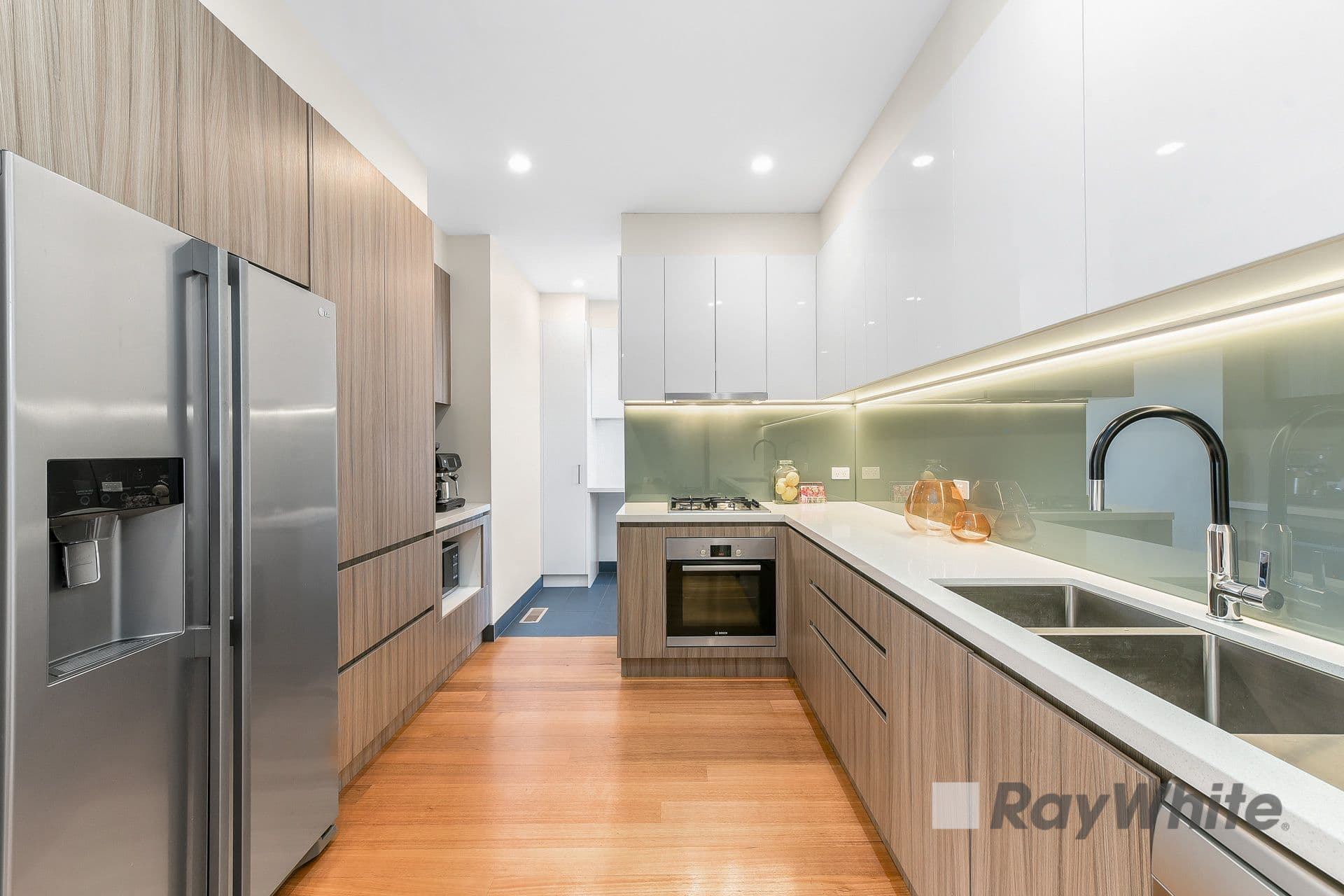 76 Murray Road, Dandenong North VIC 3175, Dandenong North - Thumbnail 4