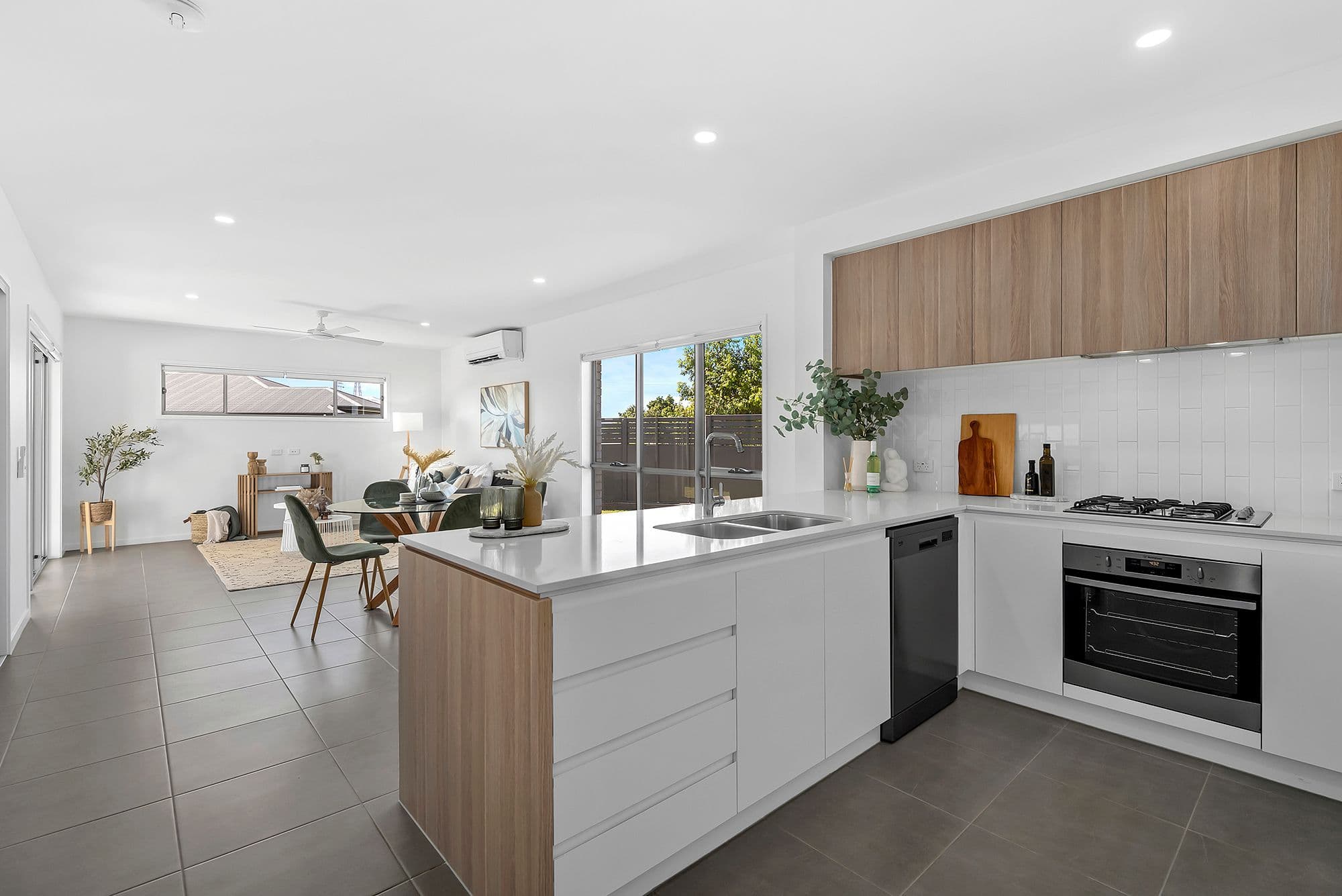 72 McConnell Esplanade, Strathpine QLD 4500, Strathpine - Thumbnail 6