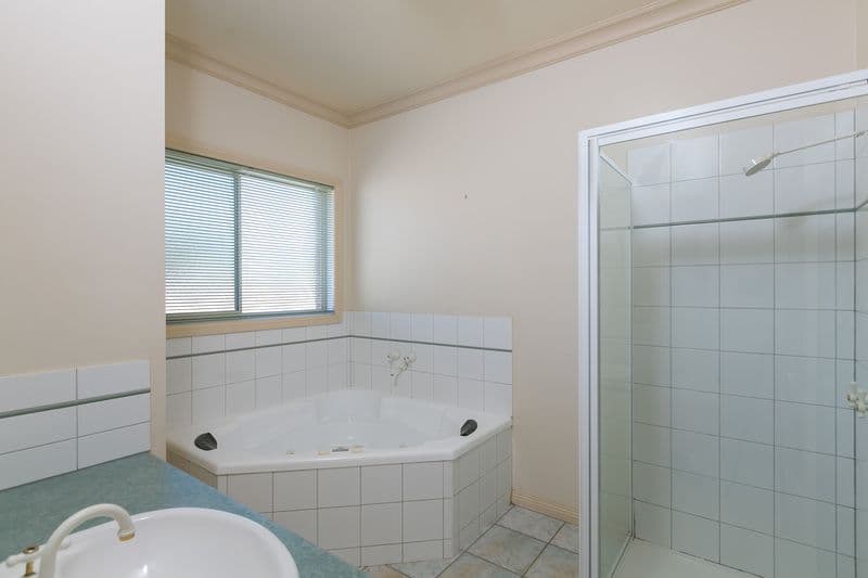 15 Yvonne Court, Maiden Gully VIC 3551, Maiden Gully - Thumbnail 5