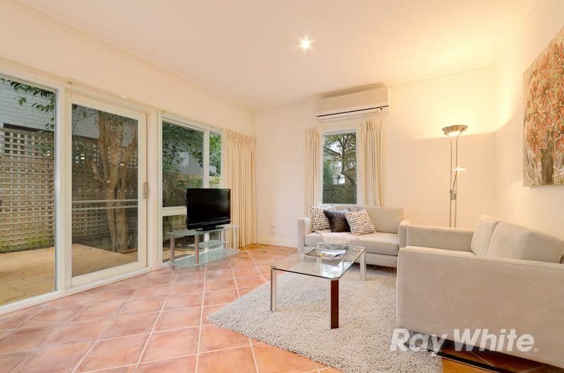 73 Hampden Street, Mornington VIC 3931, Mornington - Thumbnail 6