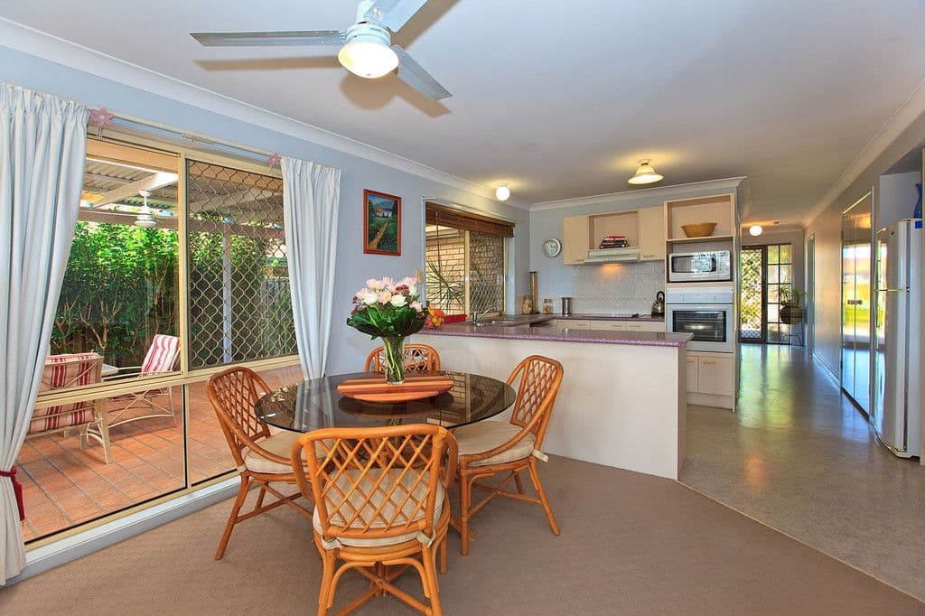 23 Cloverbrook Place, CARINA QLD 4152, Carina - Thumbnail 2