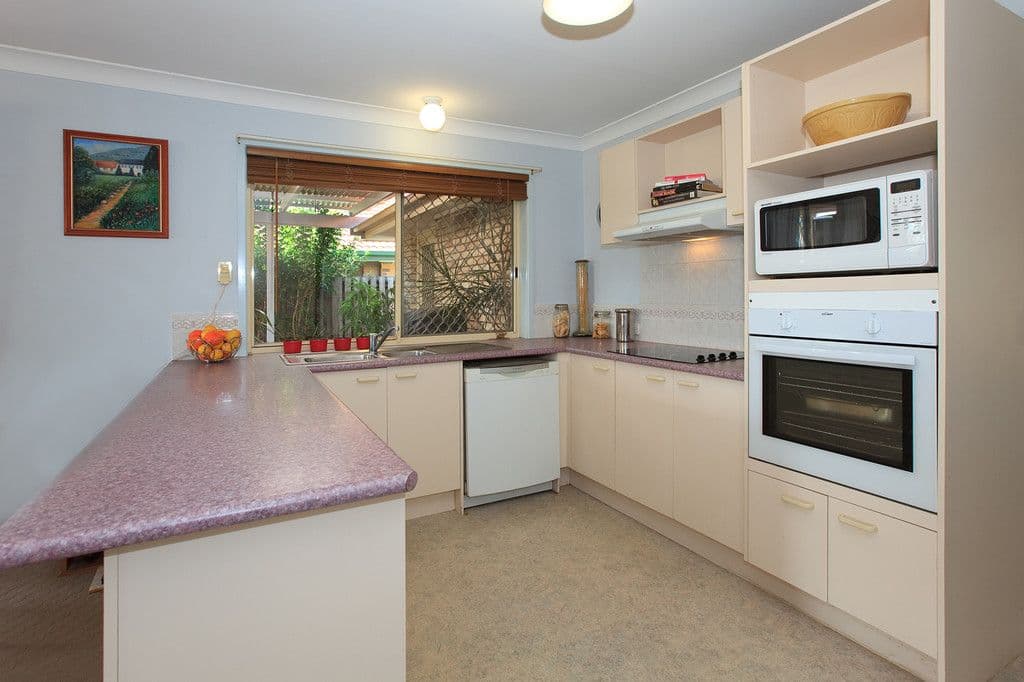 23 Cloverbrook Place, CARINA QLD 4152, Carina - Thumbnail 4