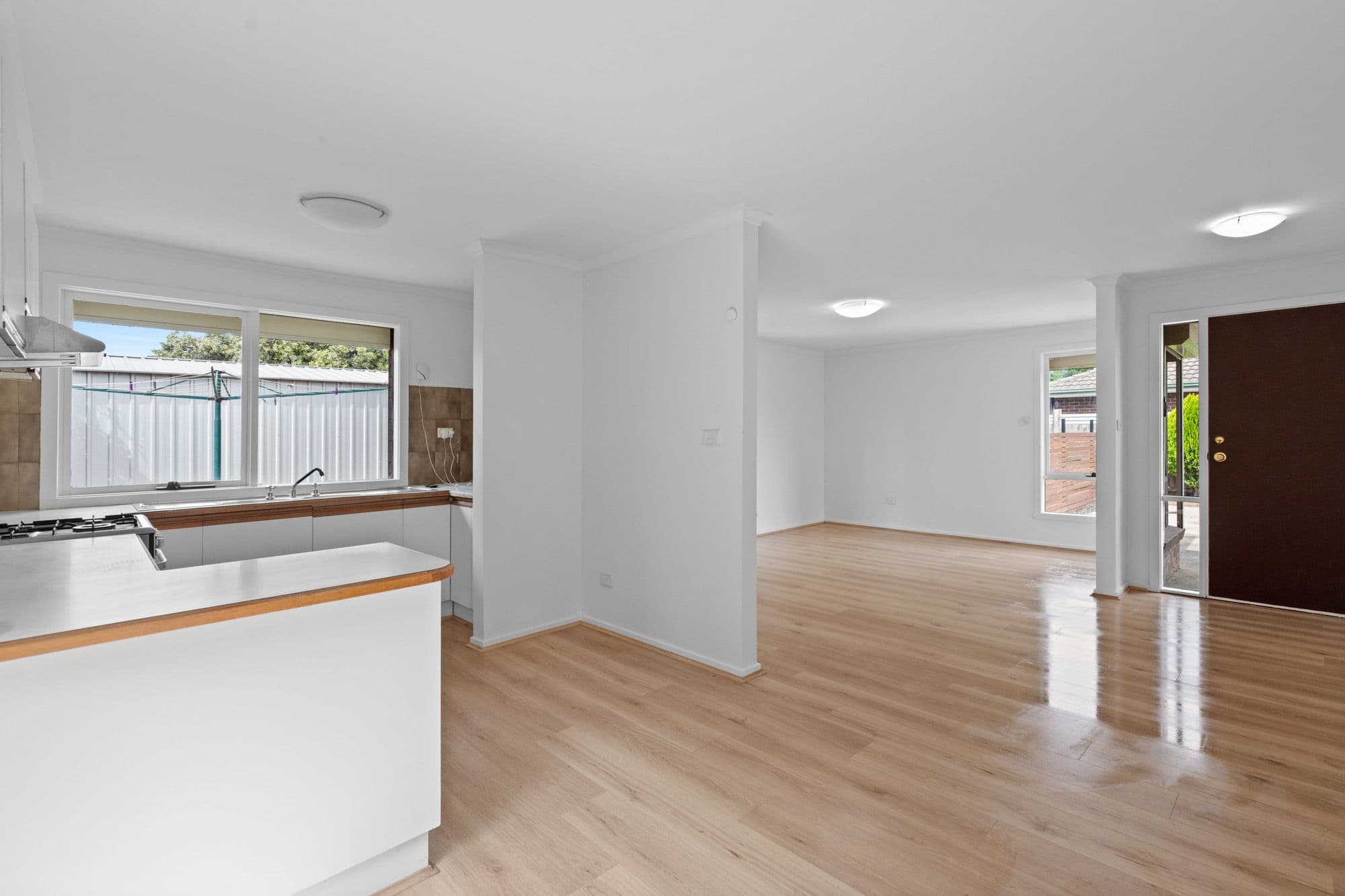 35 Illawong Grove, Werribee VIC 3030, Werribee - Thumbnail 2