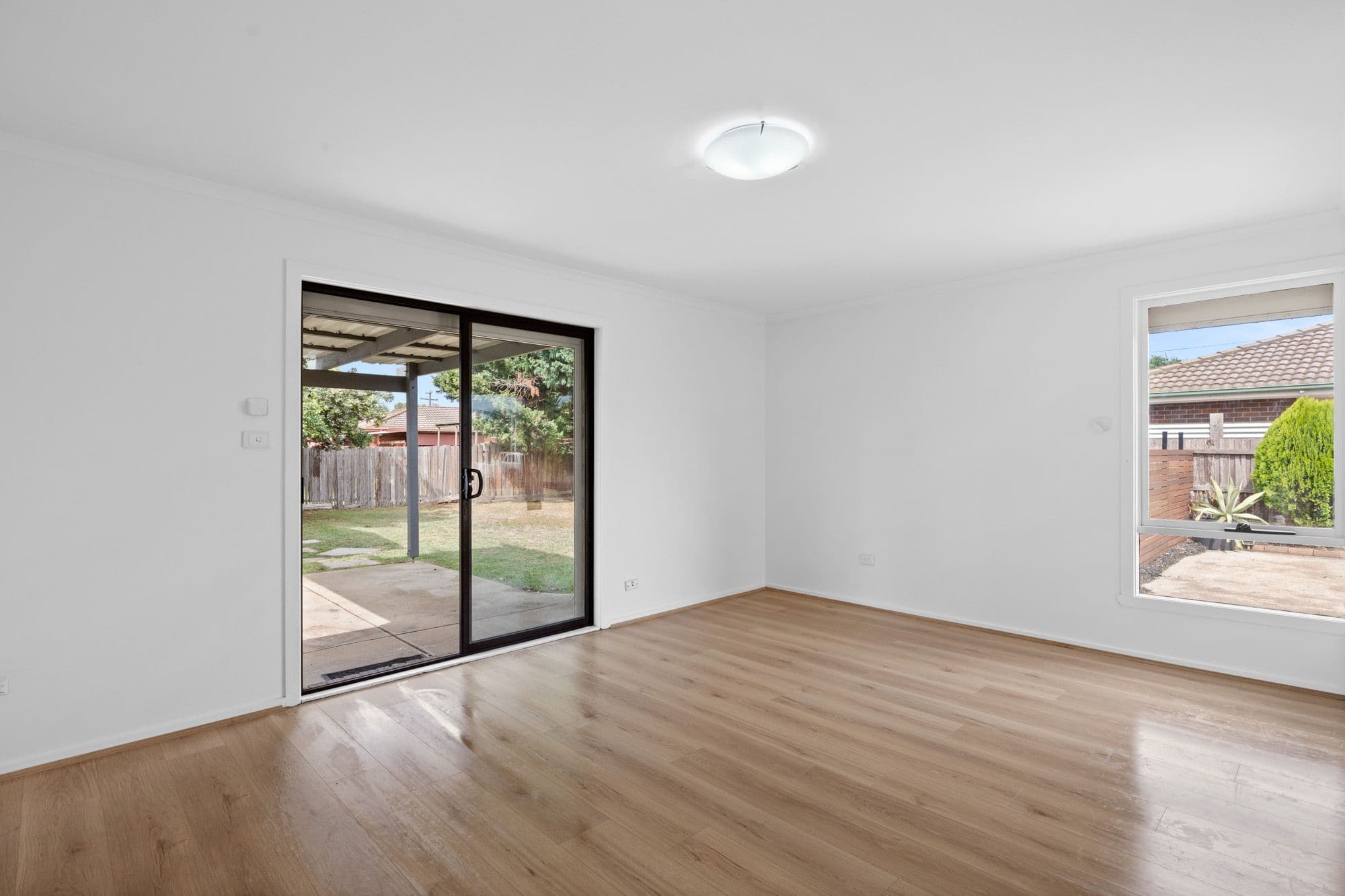 35 Illawong Grove, Werribee VIC 3030, Werribee - Thumbnail 5
