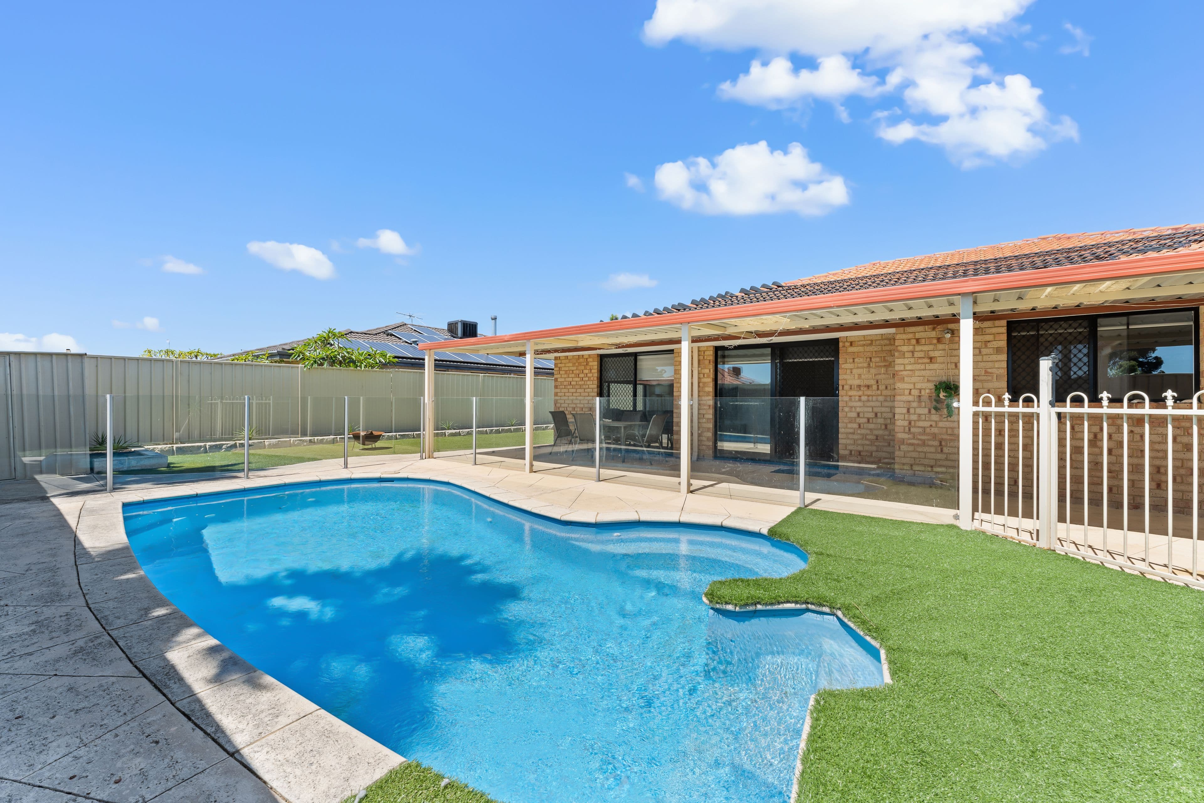 23 Shoalhaven Place, Waikiki WA 6169, Waikiki - Thumbnail 4