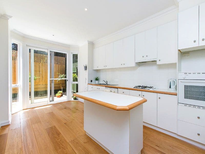 14 Martens Place, DINGLEY VILLAGE VIC 3172, Dingley Village - Thumbnail 3