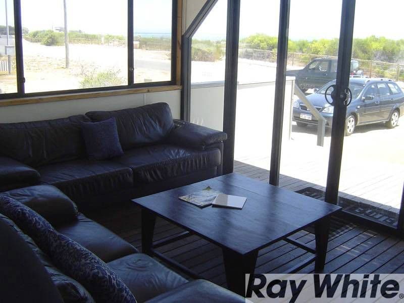 27 Cunliffe Street, LANCELIN WA 6044, Lancelin - Thumbnail 5