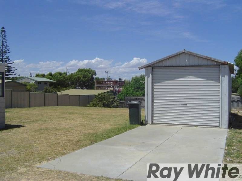 27 Cunliffe Street, LANCELIN WA 6044, Lancelin - Thumbnail 7