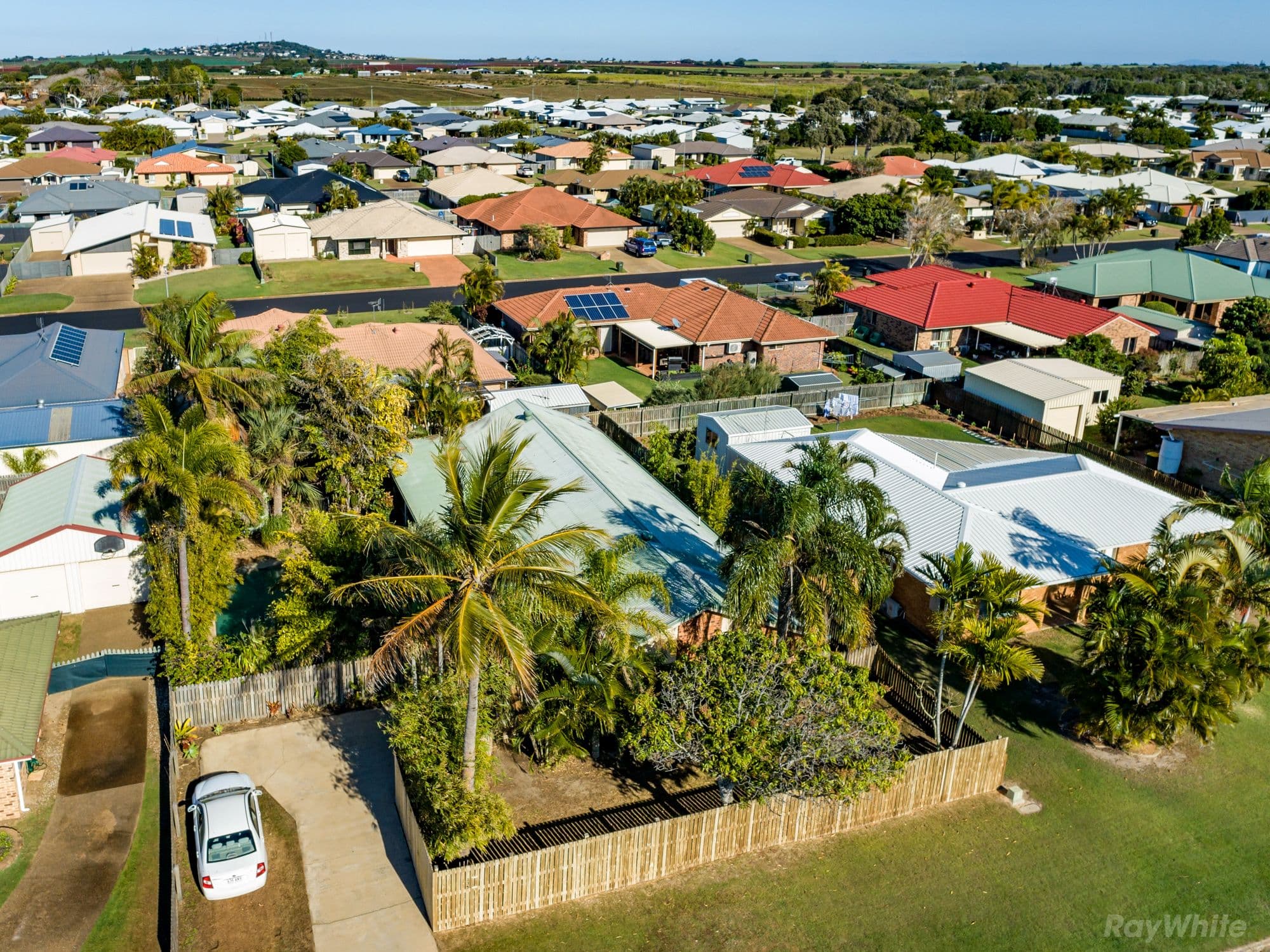 135 Davidson Street, Bargara QLD 4670, Bargara - Thumbnail 2