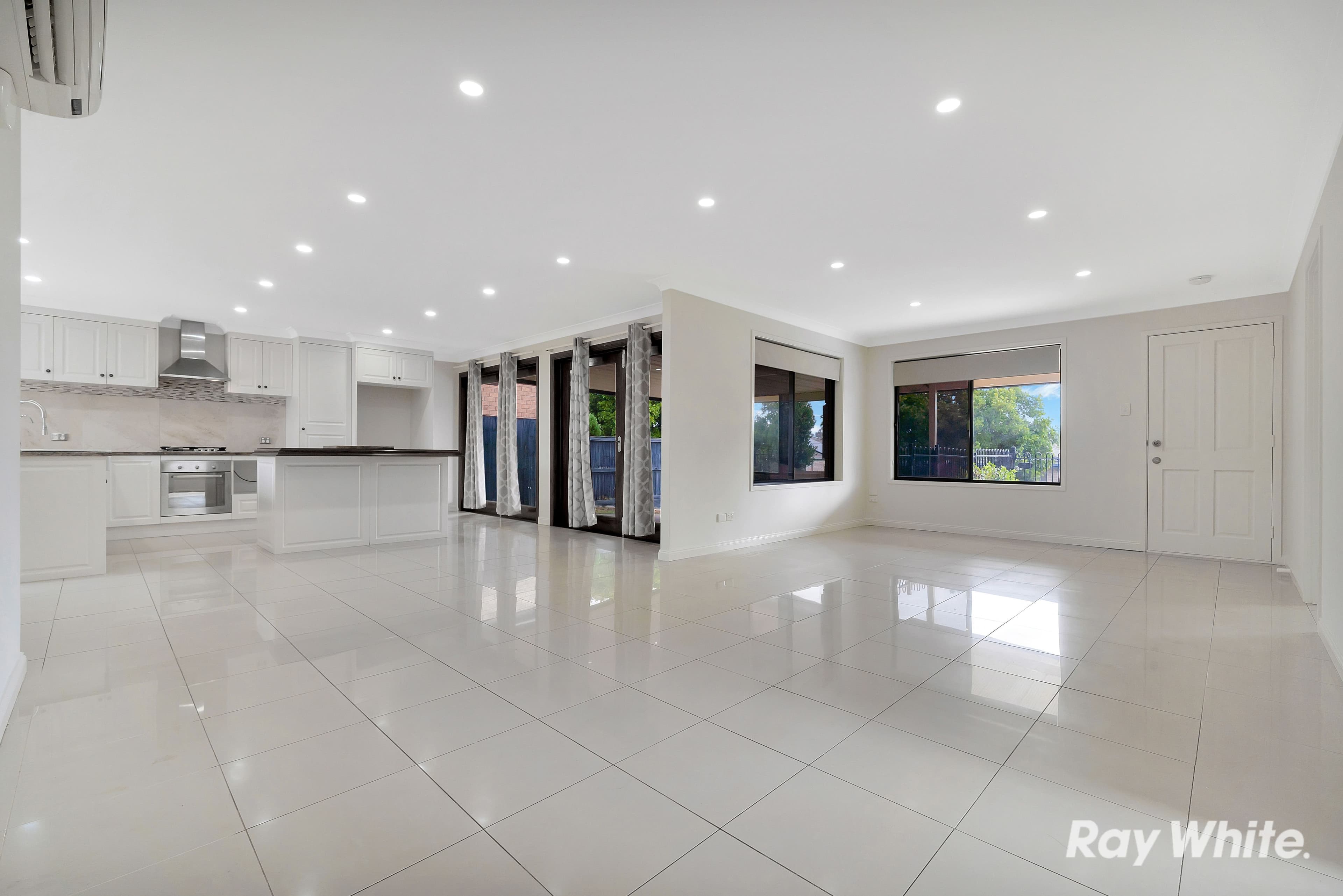 4 Felix Court, Crestmead QLD 4132, Crestmead - Thumbnail 4
