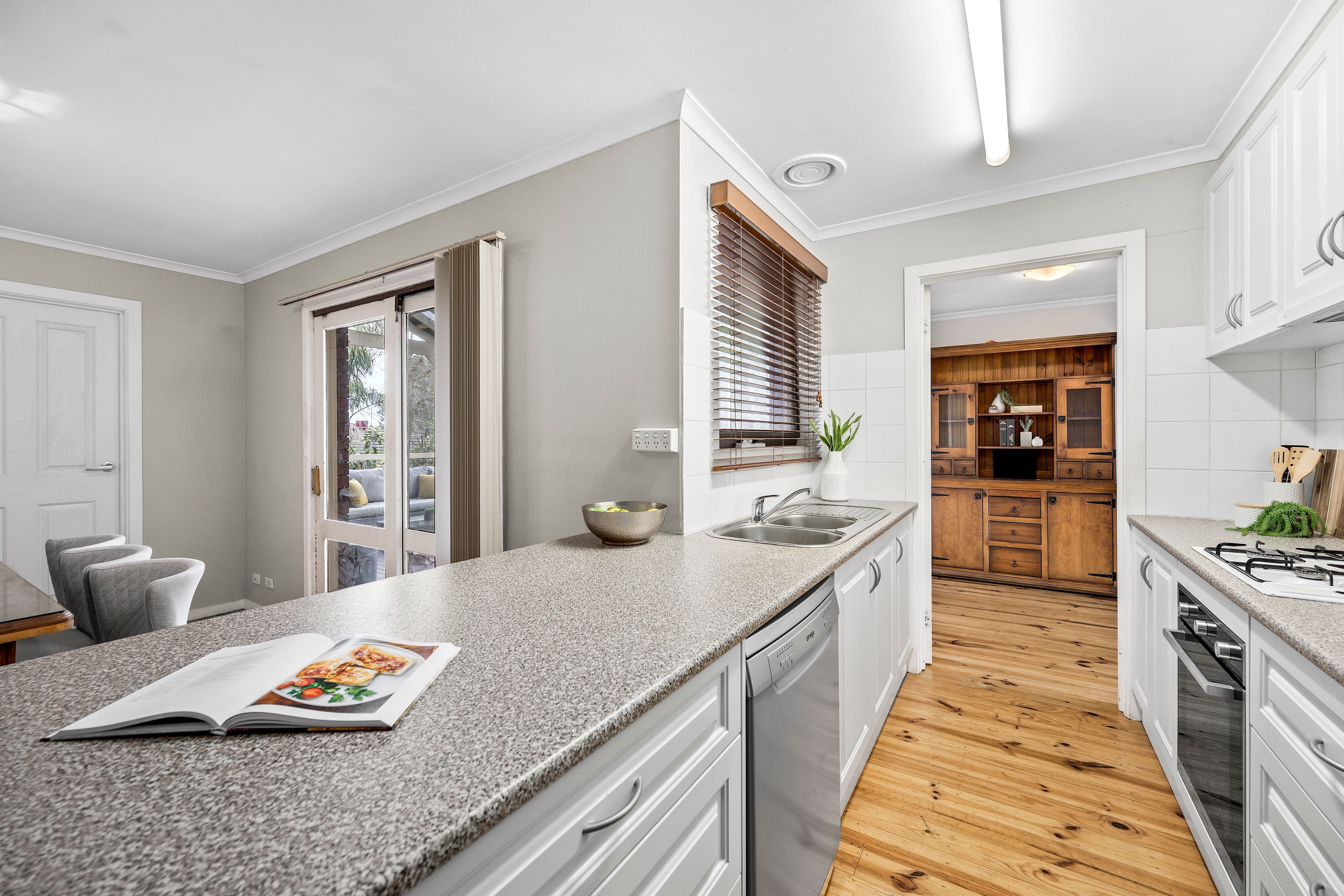 12 Tambo Close, Croydon Hills VIC 3136, Croydon Hills - Thumbnail 4
