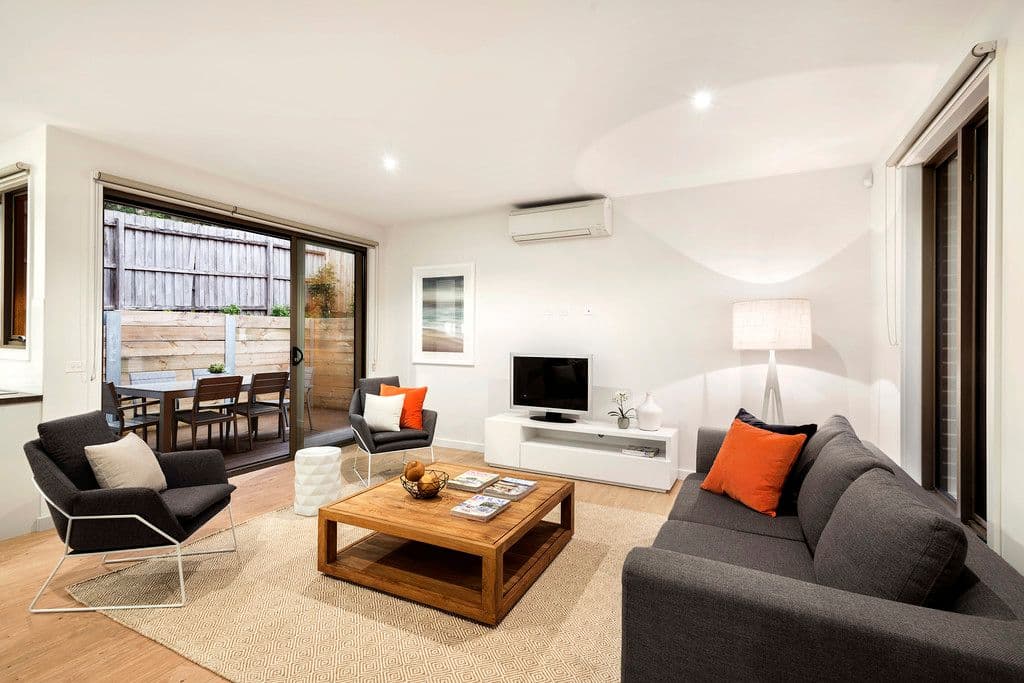 2 Garrisson Drive, Glen Waverley VIC 3150, Glen Waverley - Thumbnail 2