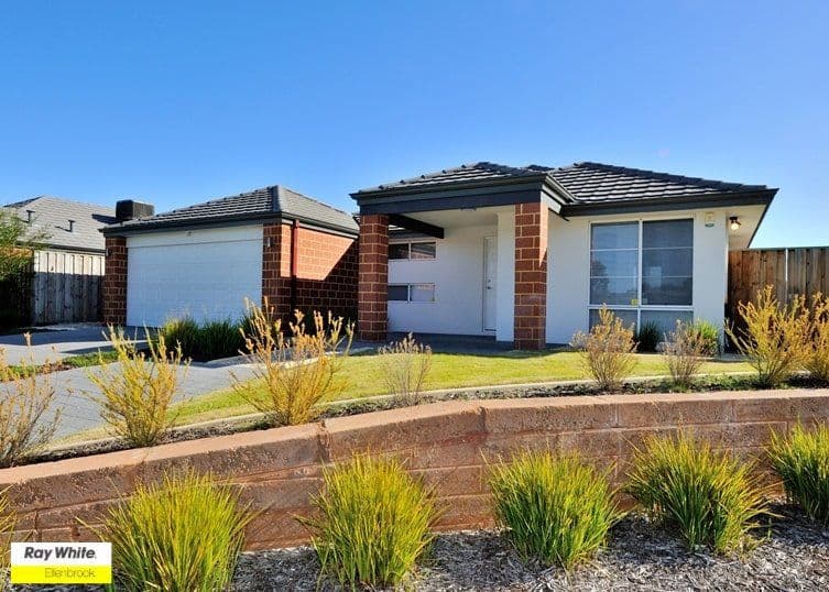 15 Coalseam Street, Ellenbrook WA 6069, Ellenbrook - Thumbnail 4