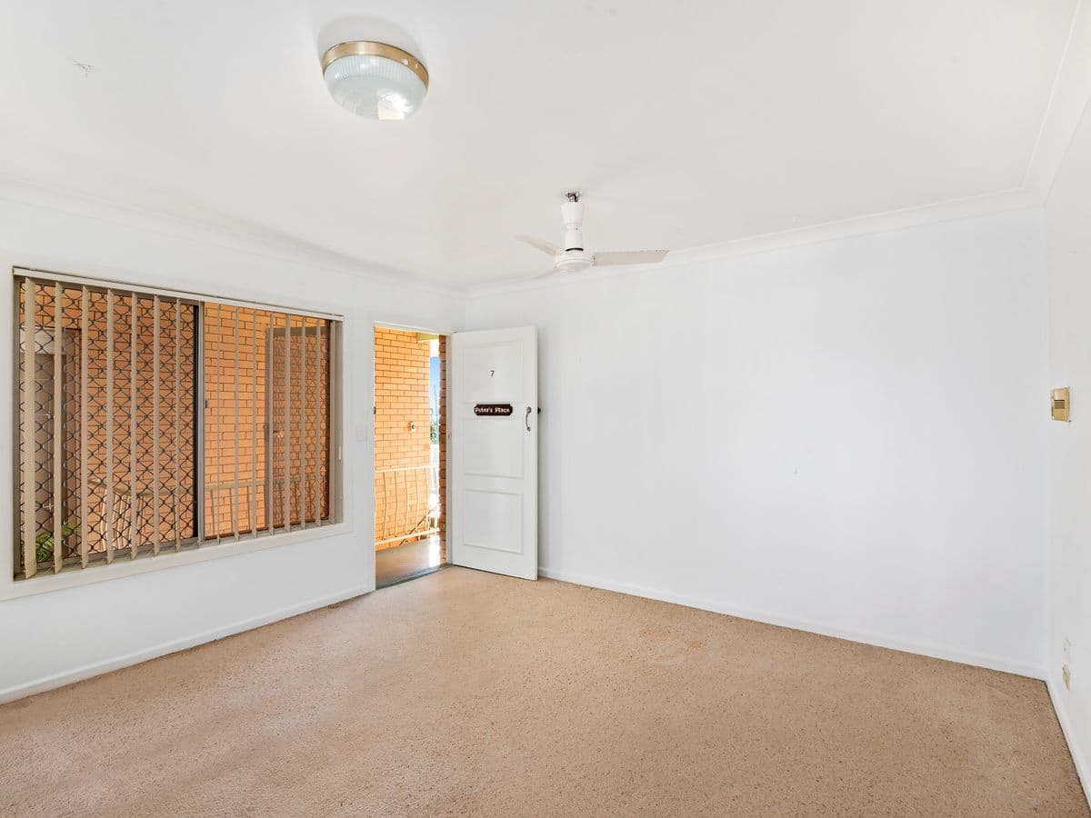 8 Tweed Street, Coolangatta QLD 4225, Coolangatta - Thumbnail 5