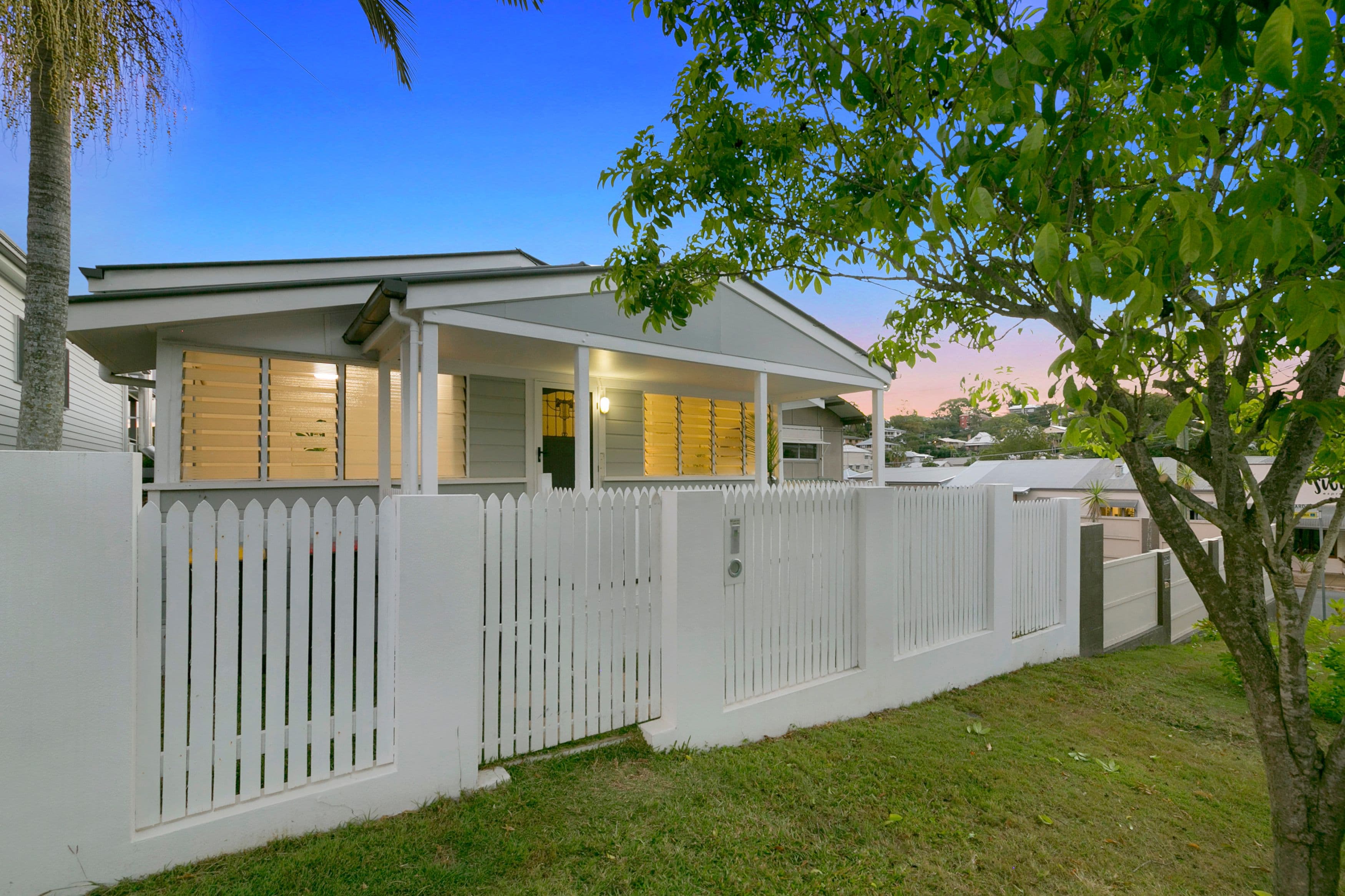 98 Lower Cairns Terrace, Paddington QLD 4064, Paddington - Thumbnail 2