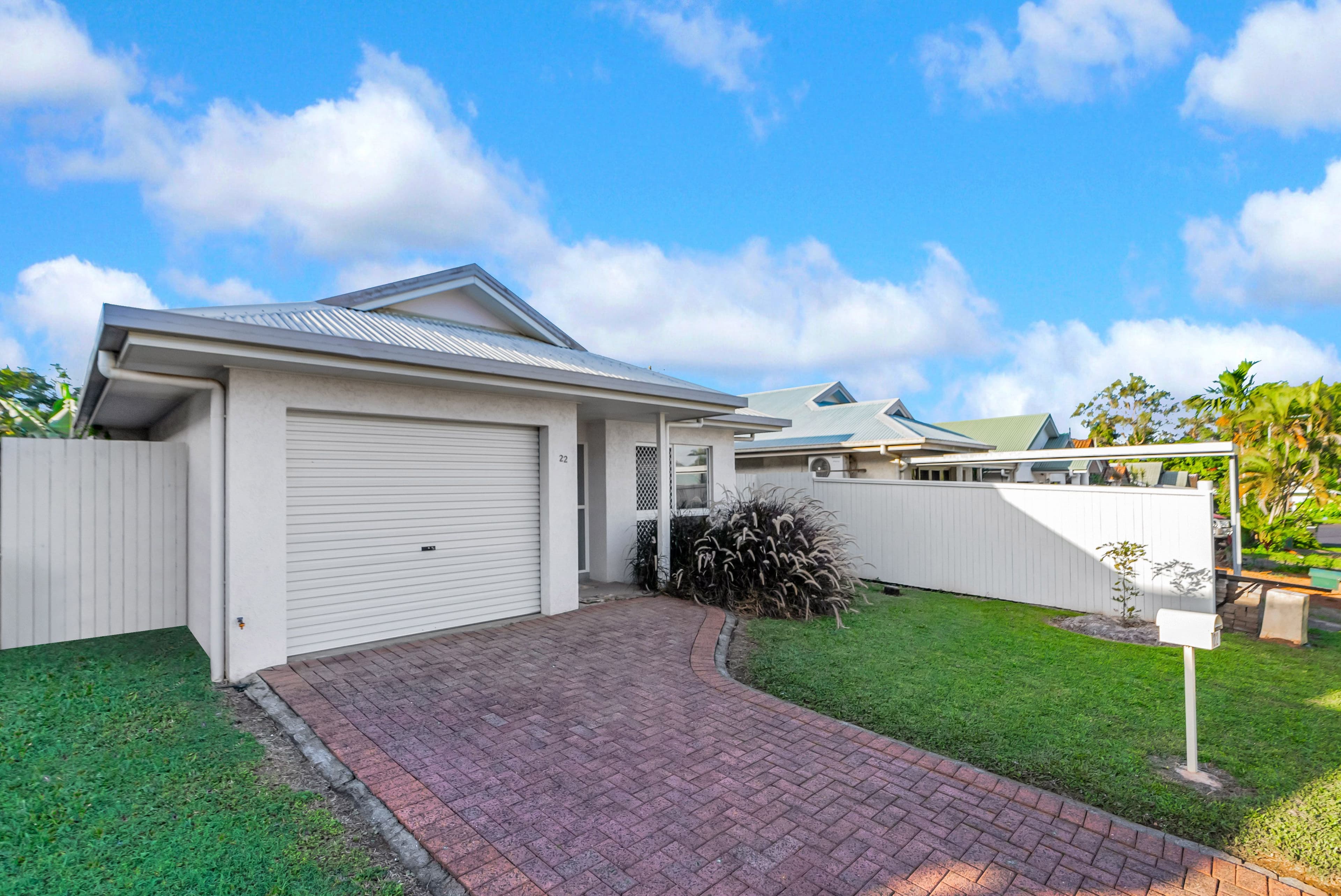 17 Hayes Street, Raceview QLD 4305, Raceview - Thumbnail 2