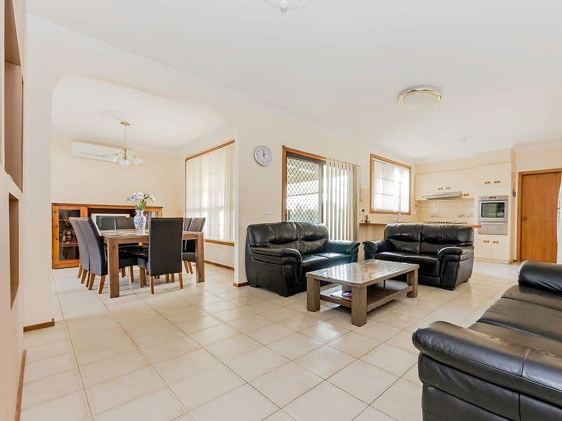4 McNicol Close, Meadow Heights VIC 3048, Meadow Heights - Thumbnail 8