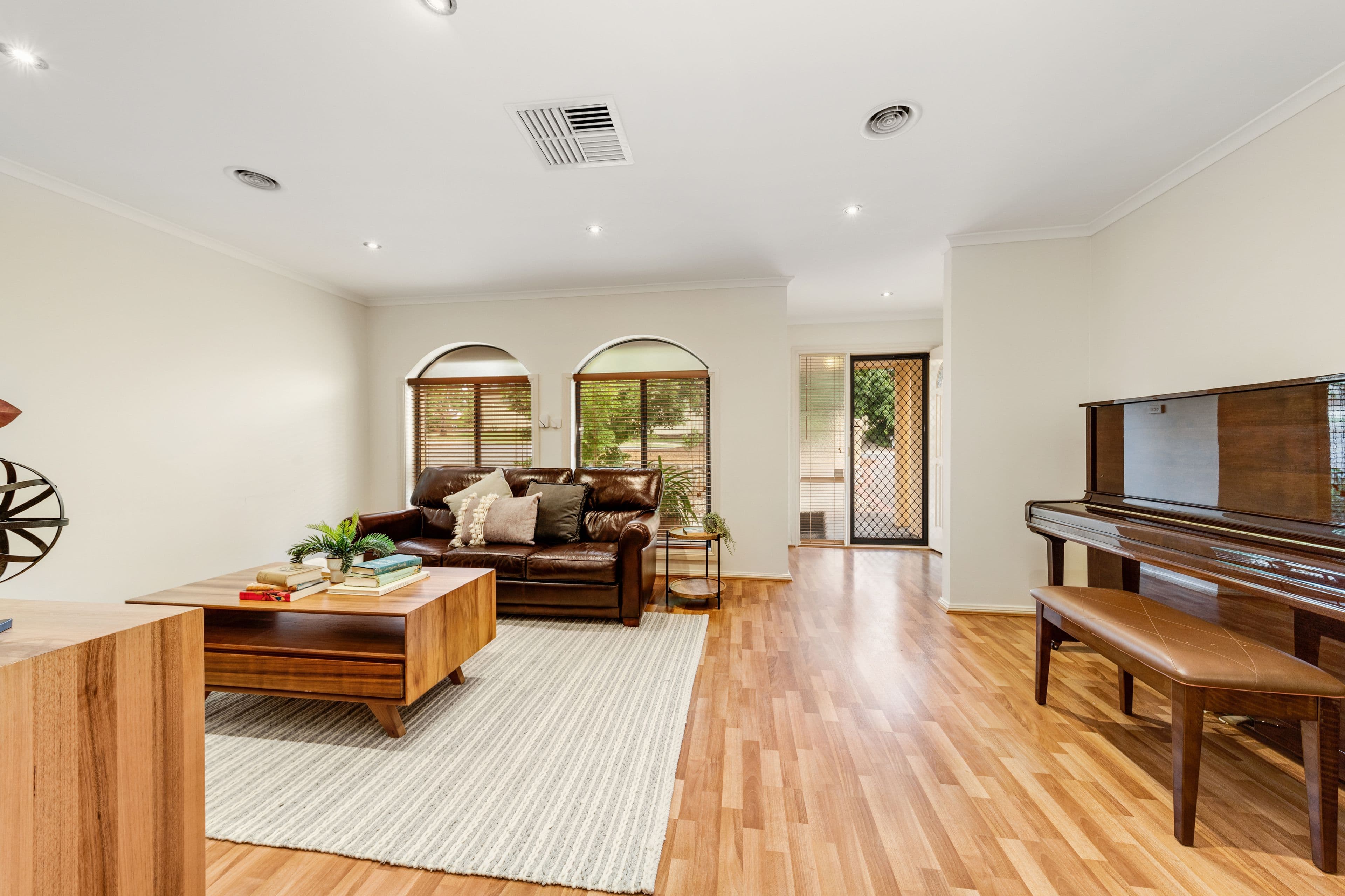 131 Lampard Circuit, Bruce ACT 2617, Bruce - Thumbnail 6