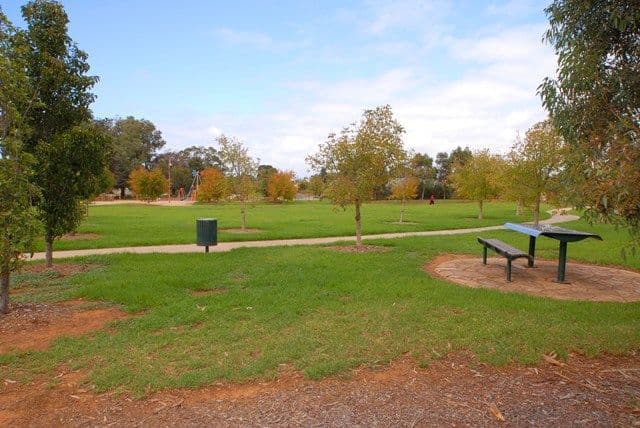 41 Conquest Drive, WERRIBEE VIC 3030, Werribee - Thumbnail 5