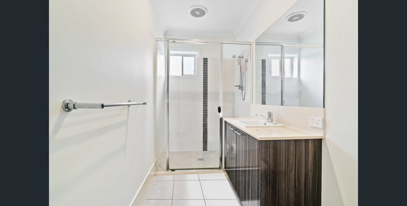 29 Gideon Gardens, Pimpama QLD 4209, Pimpama - Thumbnail 8