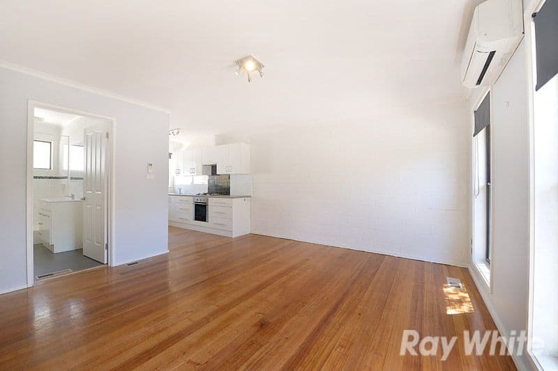 10 Wickham Road, Croydon VIC 3136, Croydon - Thumbnail 2