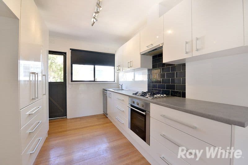 10 Wickham Road, Croydon VIC 3136, Croydon - Thumbnail 3
