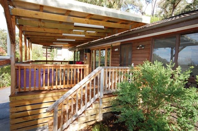 5 Littlejohn Avenue, Mount Evelyn VIC 3796, Mount Evelyn - Thumbnail 2