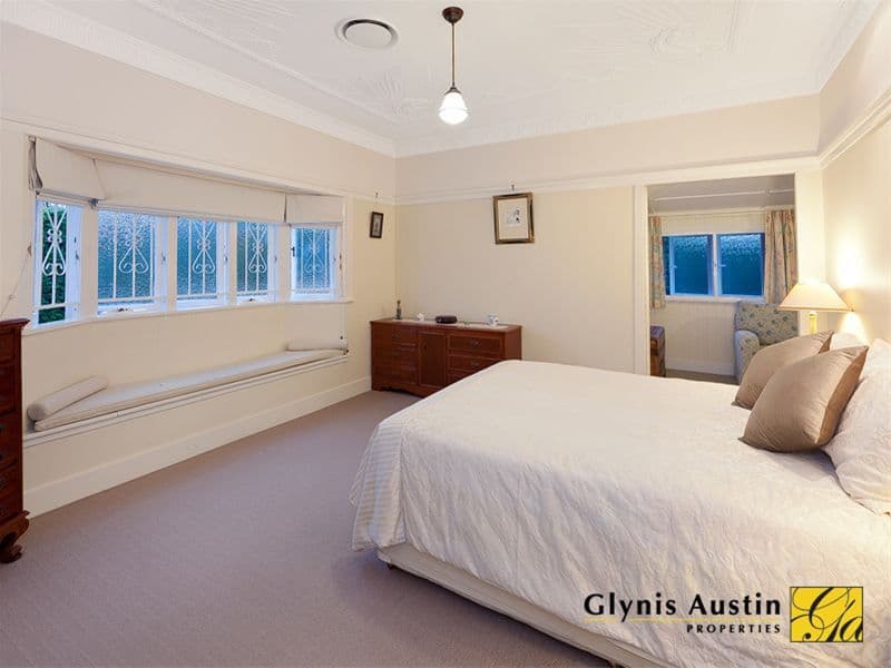 15 Primrose Terrace, RED HILL QLD 4059, Red Hill - Thumbnail 5