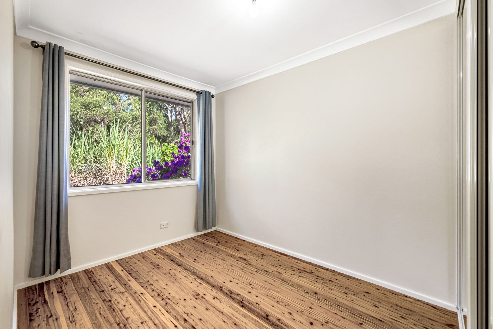 25 Lugarno Avenue, Leumeah NSW 2560, Leumeah - Thumbnail 7